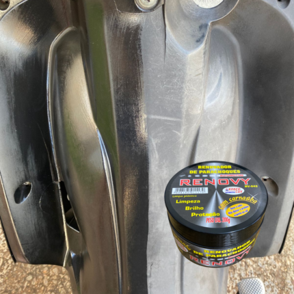 Renovador de Plásticos, Parachoques, Pinturas Queimadas, Revitalizador Automotivo Renovy Cera Carnaúba